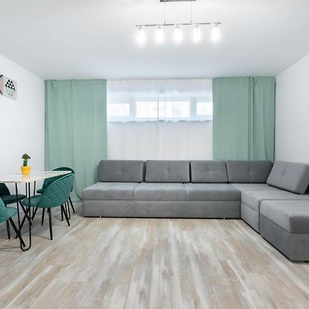 Central Apartment Diamond Bukarest Kültér fotó